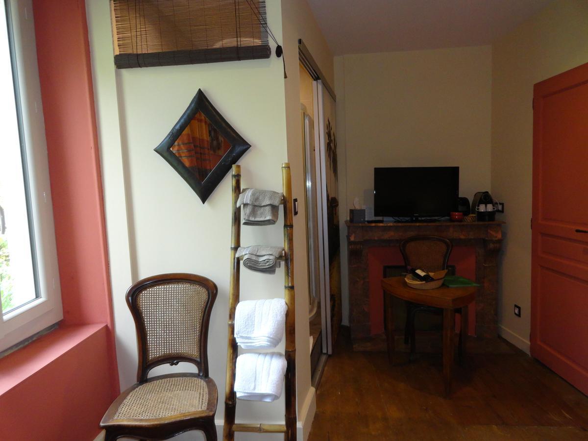 Bed and Breakfast Le Figuier De Pauline Luzech Екстер'єр фото