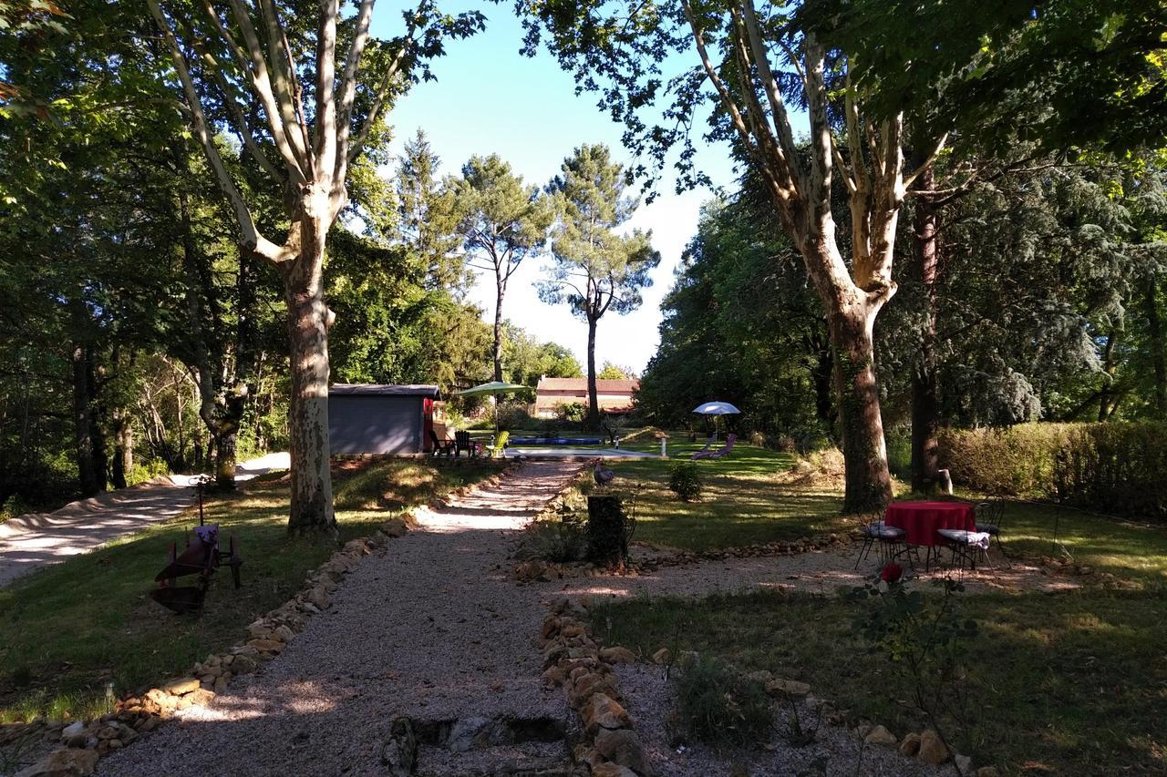 Bed and Breakfast Le Figuier De Pauline Luzech Екстер'єр фото