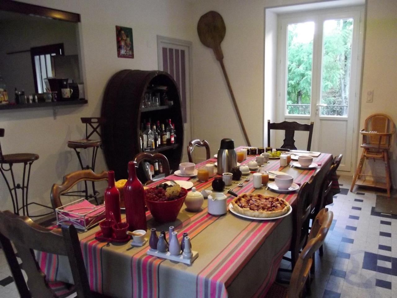 Bed and Breakfast Le Figuier De Pauline Luzech Екстер'єр фото